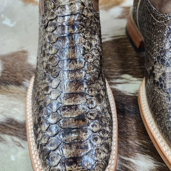 Brown Snakeskin Western Boots